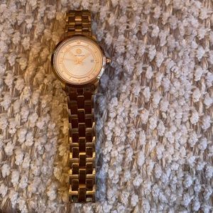 Tory Burch watch (Gold)